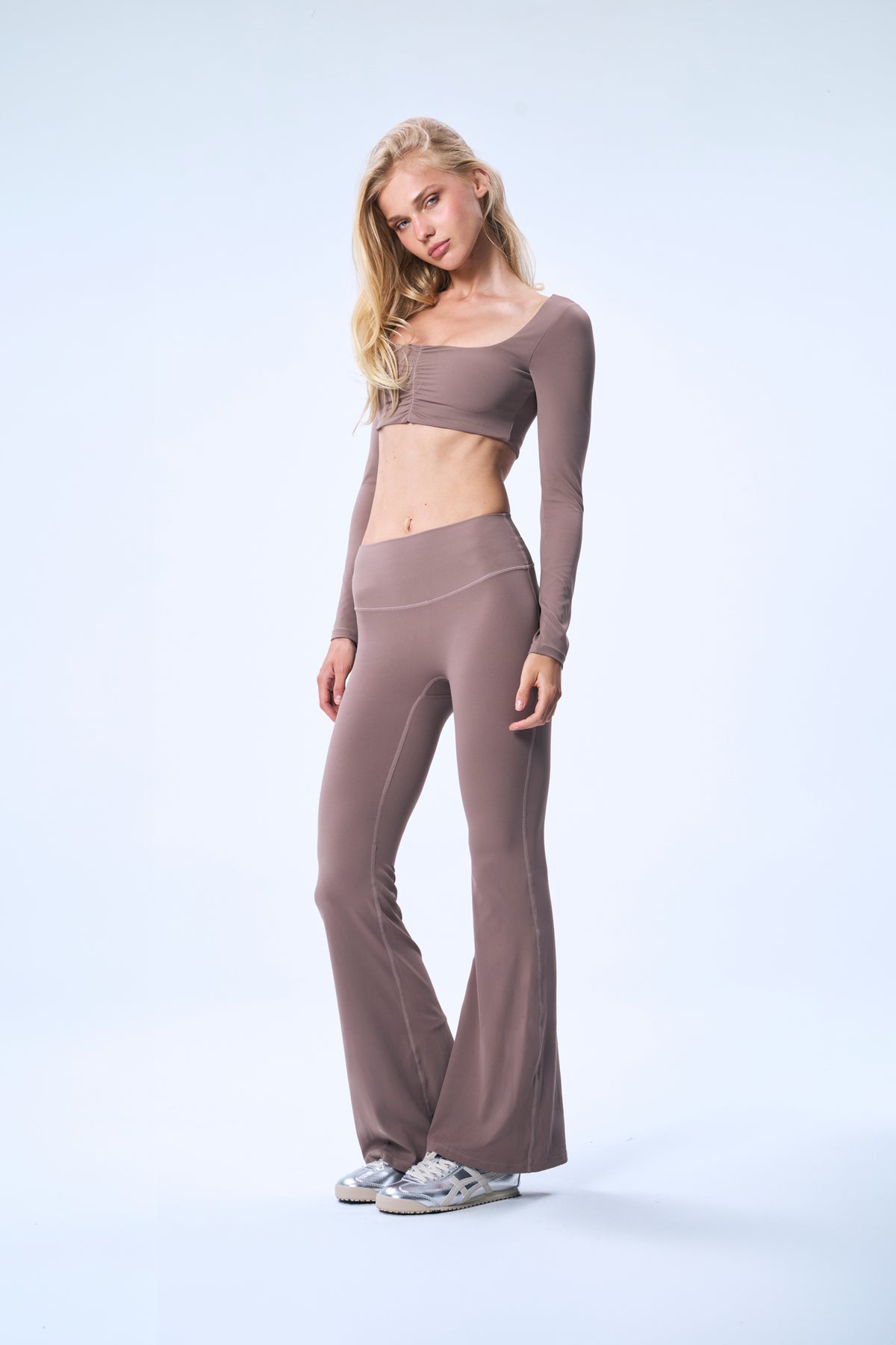 Second Skin Studio High-Waisted Bootcut Legging Mushroom